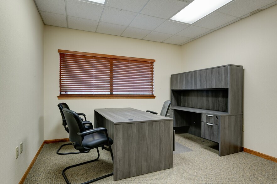 More Photos Of 19365 FM 2252, Garden Ridge Office For Lease