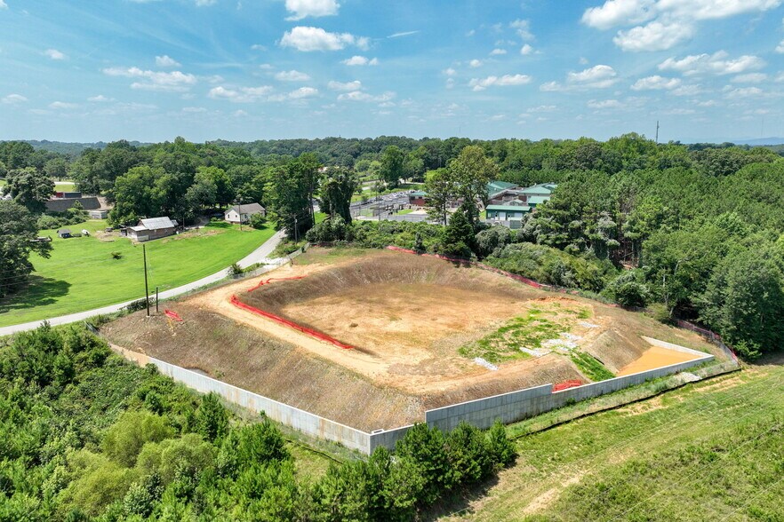 More Photos Of 410 Crescent Dr, Gainesville Land For Sale