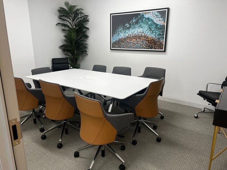 More Photos Of 10866 Wilshire Blvd, Los Angeles Office For Lease