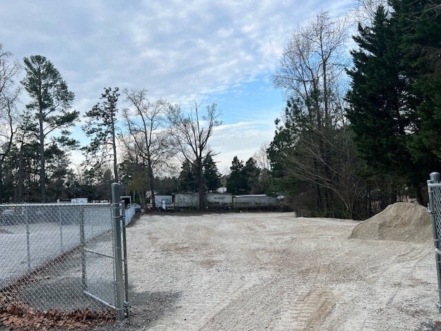 More Photos Of 8601 Barefoot Industrial Rd, Raleigh Land For Lease