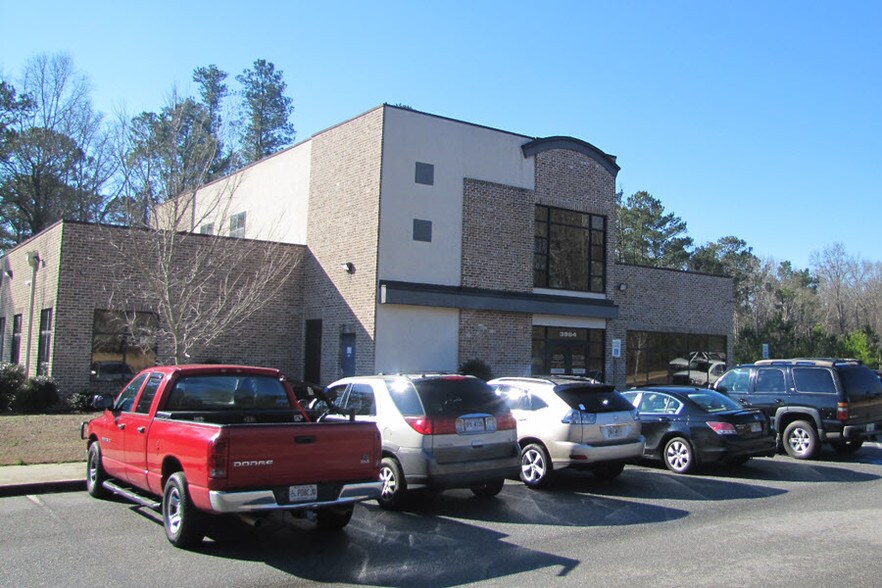 Primary Photo Of 3964 Elnora Dr, Macon-Bibb Office For Lease