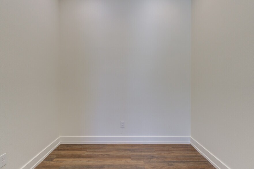 More Photos Of 11419 CR 2220, Lubbock Warehouse For Sale