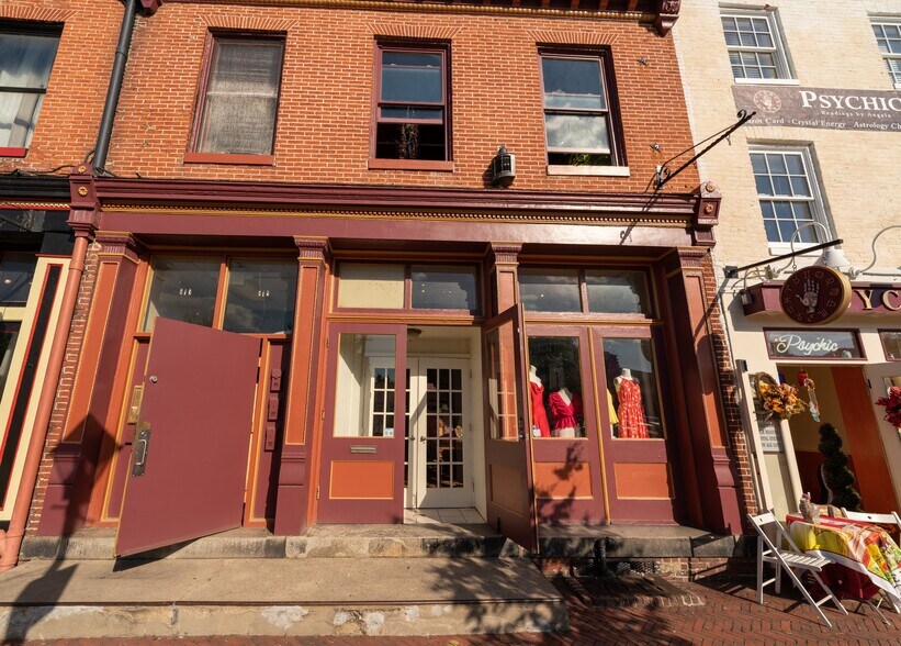Primary Photo Of 813 S Broadway, Baltimore Storefront Retail Residential For Lease