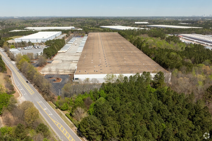 More Photos Of 4300 S Fulton Pky, Atlanta Warehouse For Lease