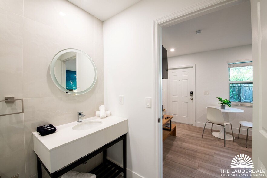 More Photos Of 505 SE 16th St, Fort Lauderdale Hotel For Sale