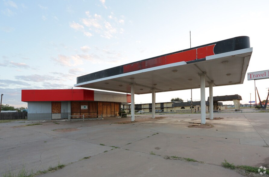 More Photos Of 2250 W Overland Trl, Abilene Convenience Store For Sale