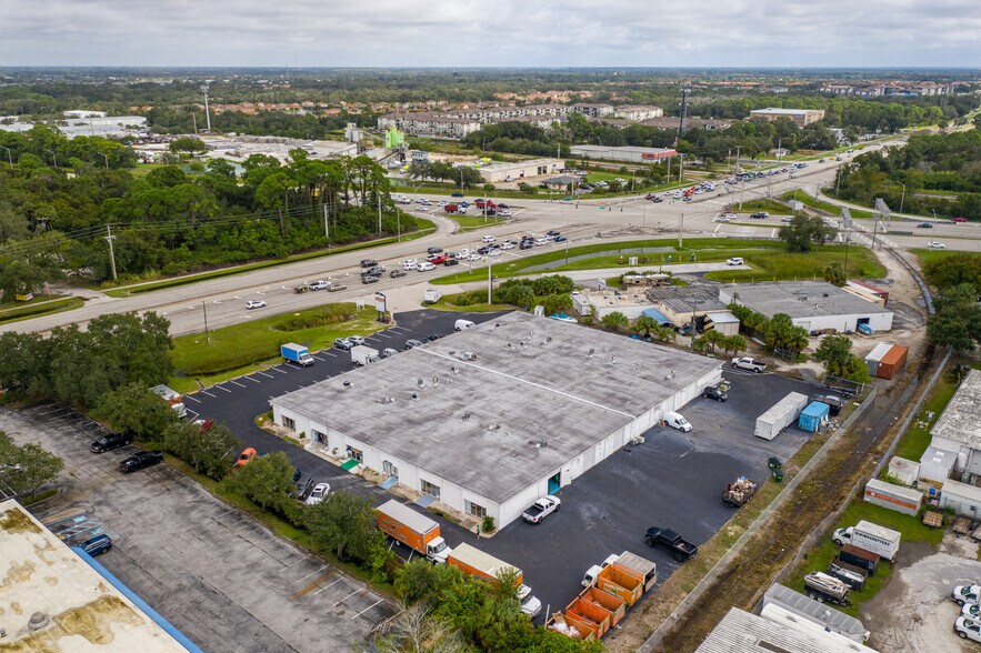 More Photos Of 1850-1890 University Pky, Sarasota Warehouse For Lease