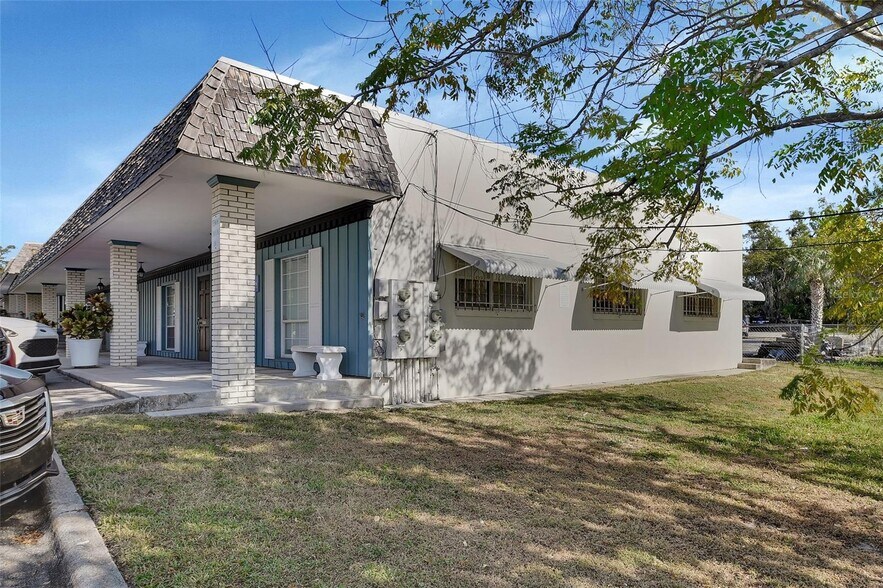 More Photos Of 212 E New York Ave, Deland Office Residential For Sale