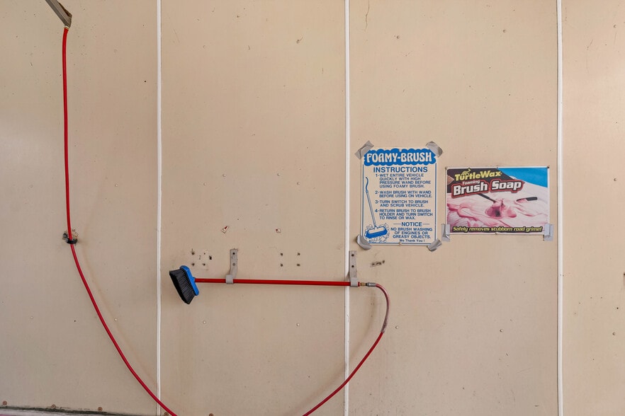 More Photos Of 329 Daniel Webster Hwy, Meredith Carwash For Sale