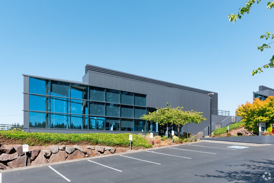 More Photos Of 3600 136th Pl SE, Bellevue Office For Sale