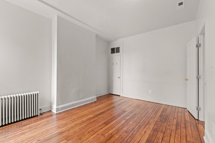 More Photos Of 217 E Preston St, Baltimore Apartments For Sale