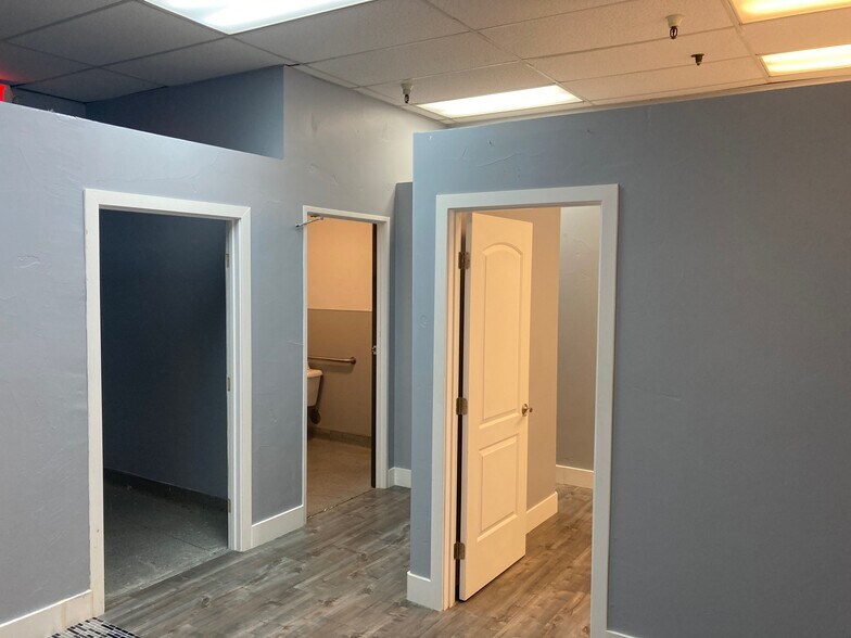 More Photos Of 1583-1589 W El Camino Ave, Sacramento Unknown For Lease