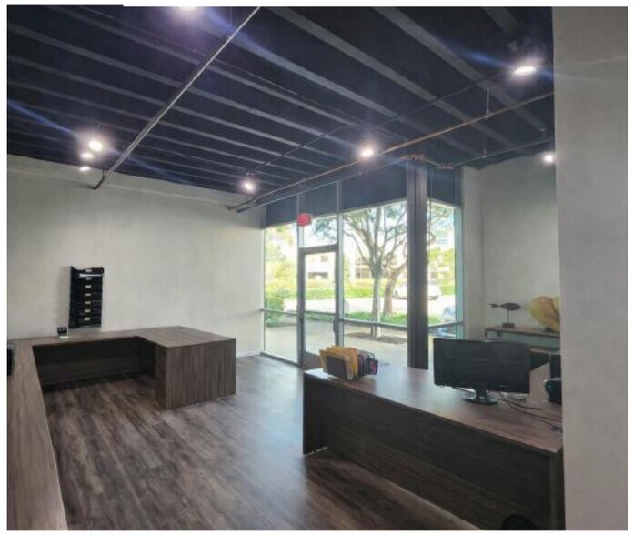 More Photos Of 4011 Avenida de la Plata Dr, Oceanside Manufacturing For Sale