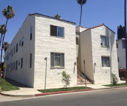 More Photos Of 1534 Winona Blvd, Los Angeles Apartments For Sale
