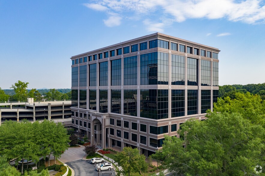 Primary Photo Of 10 Glenlake Pky NE, Atlanta Office For Lease