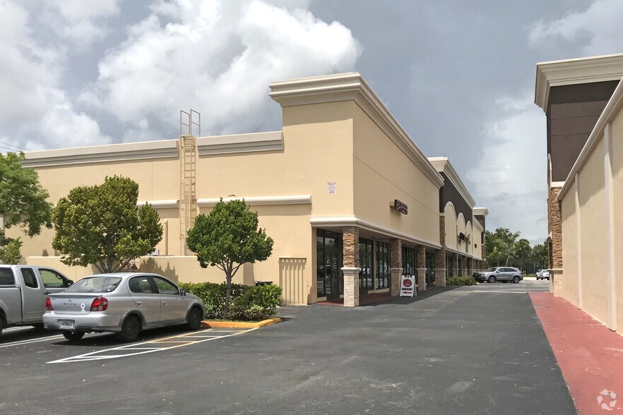 More Photos Of 800-898 N Federal Hwy, Pompano Beach Unknown For Lease