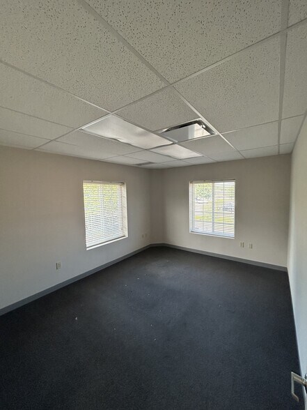 More Photos Of 10155 Gottschalk Pky, Auburn Twp Light Manufacturing For Lease