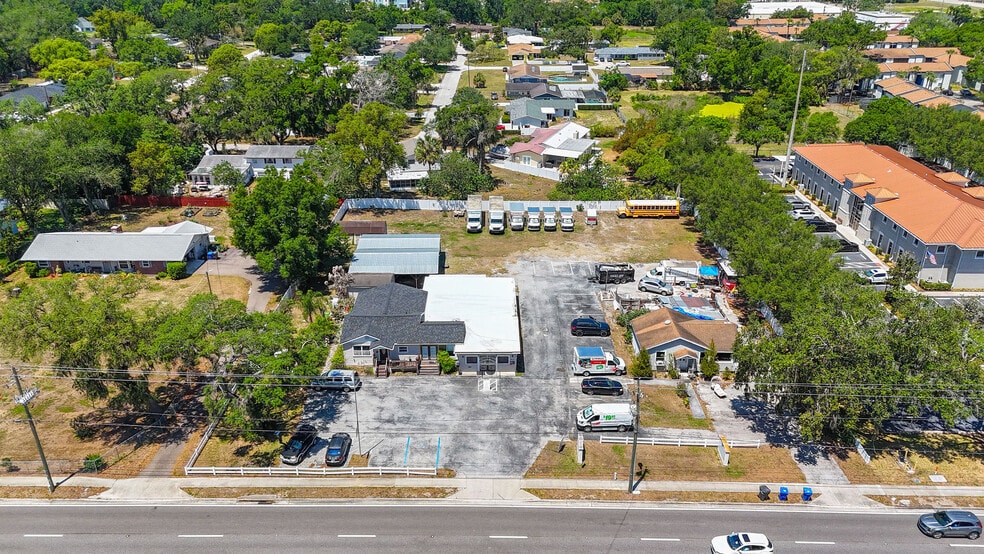 More Photos Of 504 S Kings Ave, Brandon Office For Sale