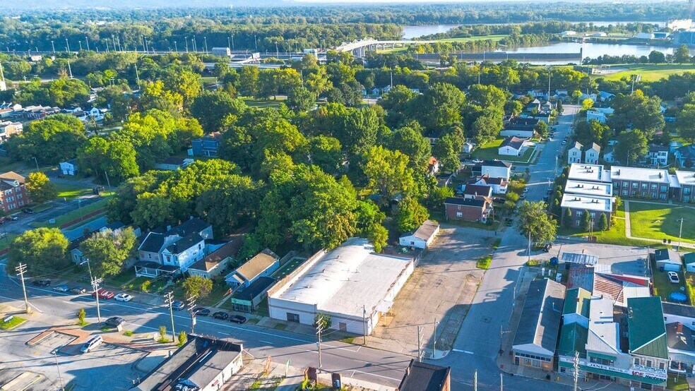 More Photos Of 2611 Portland Ave, Louisville Light Manufacturing For Sale