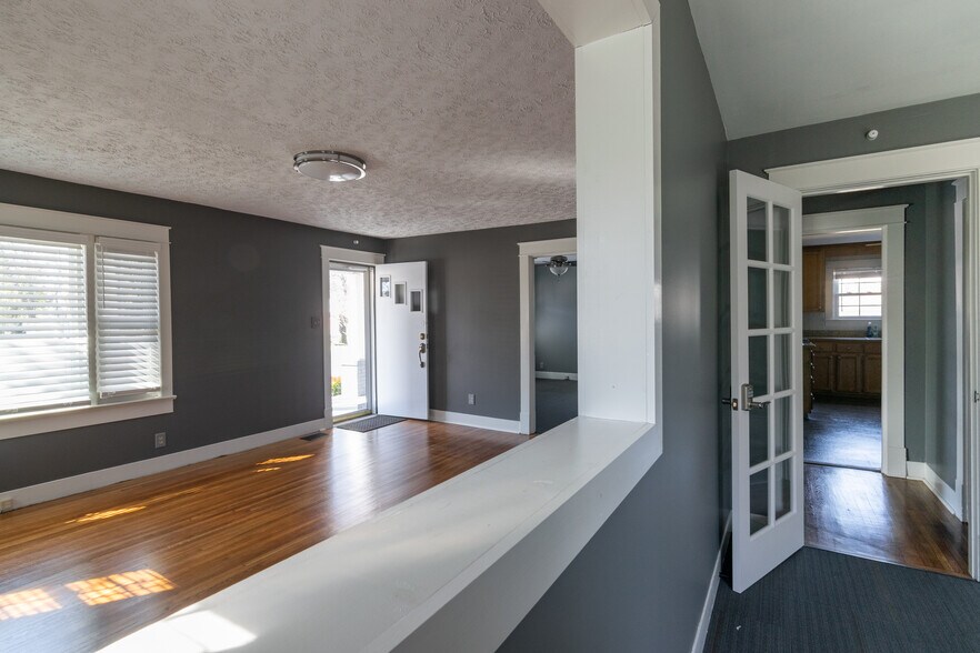 More Photos Of 124 Two Mile Pike, Goodlettsville Loft Creative Space For Sale