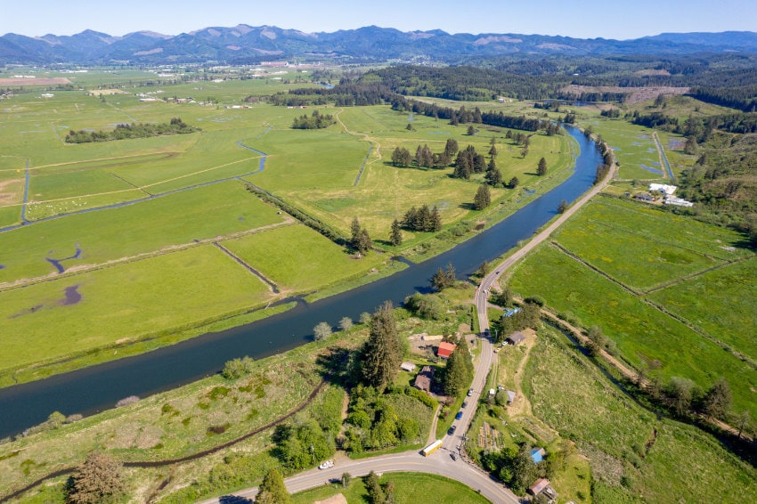 More Photos Of 25 Fraser Rd W, Tillamook Lodge Meeting Hall For Sale