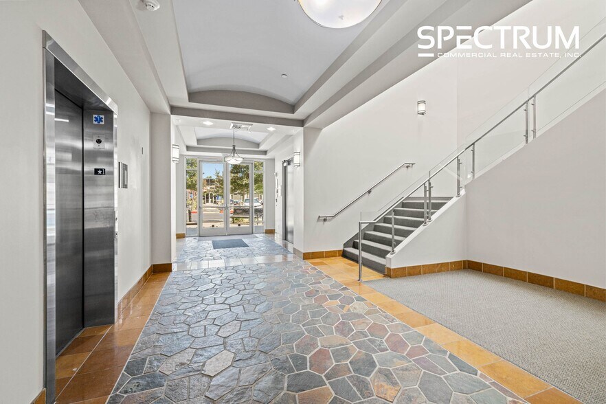 More Photos Of 25106 Avenue Tibbitts, Valencia Loft Creative Space For Lease