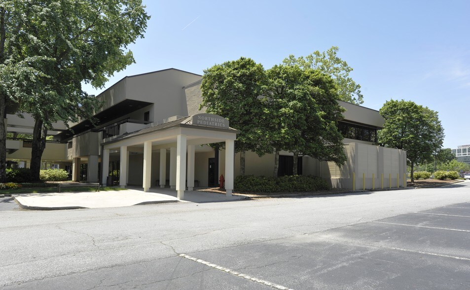 More Photos Of 1150 Hammond Dr, Atlanta Unknown For Lease