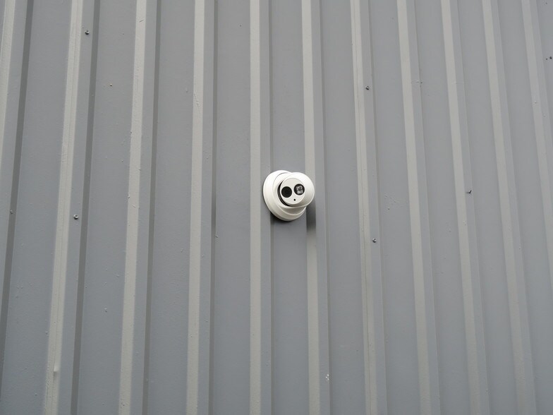 More Photos Of 5830 Star Ln, Houston Light Distribution For Lease