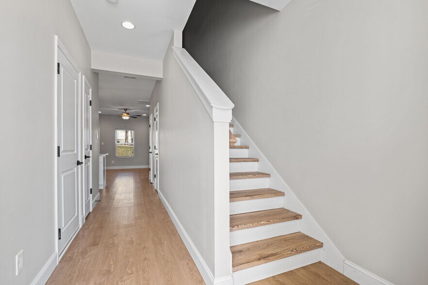 More Photos Of 4109 Pleasant Ridge Rd, Knoxville Apartments For Sale