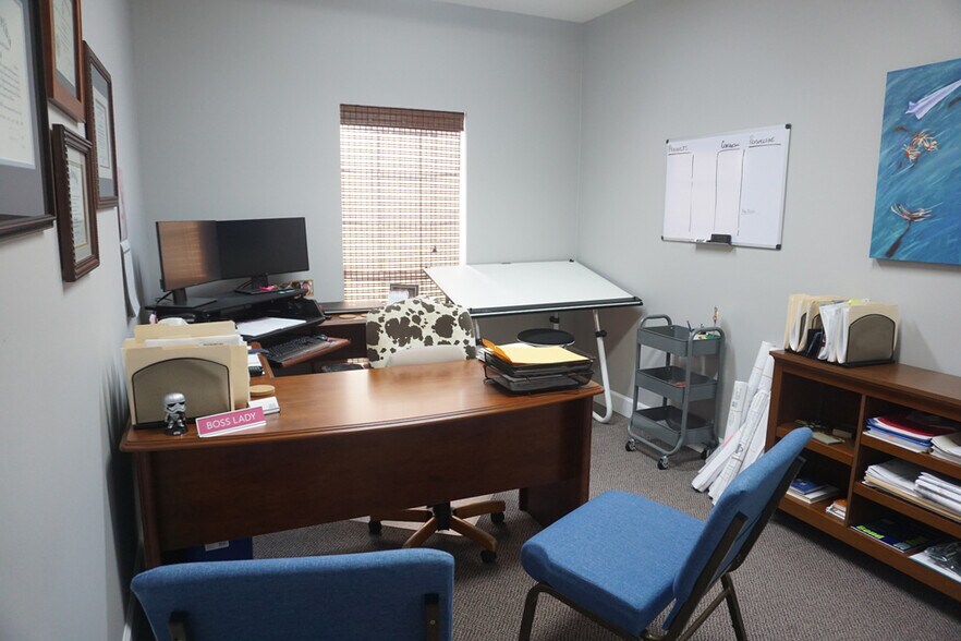 More Photos Of 3298 Summit, Pensacola Office For Lease