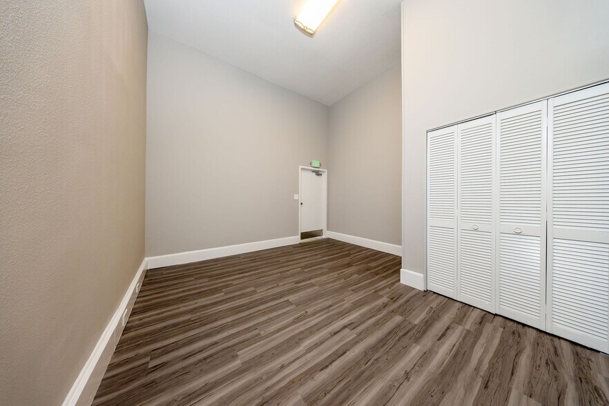 More Photos Of 121 E 1st St, Sanford Office Residential For Sale