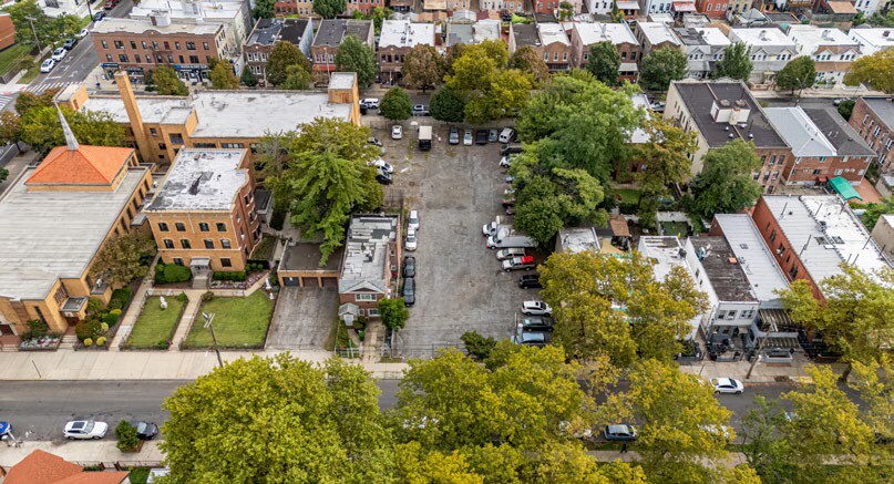 More Photos Of 680 Essex St, Brooklyn Land For Lease