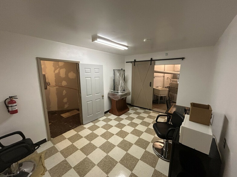 More Photos Of 2052 Broadway, Gary General Retail For Lease