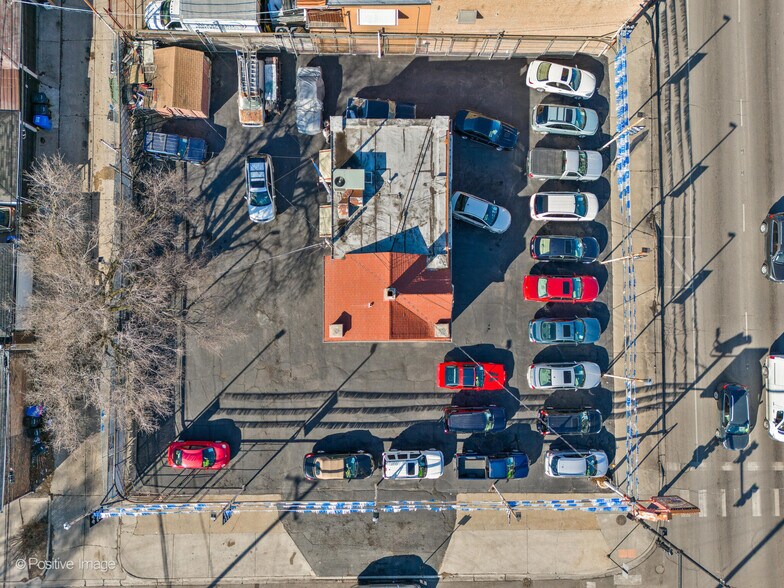 More Photos Of 2200 N Cicero Ave, Chicago Auto Dealership For Sale