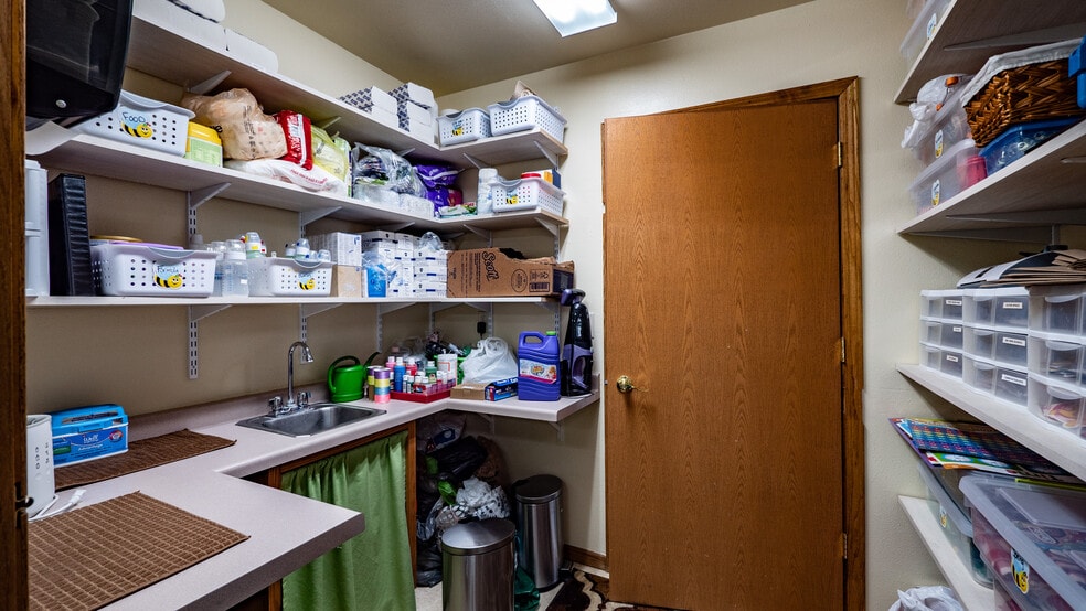 More Photos Of 303 S Western Ave, Waupaca Daycare Center For Sale