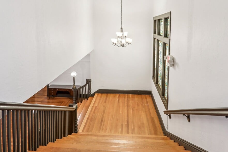 More Photos Of 375 Fairmount Ave, Jersey City Religious Facility For Sale