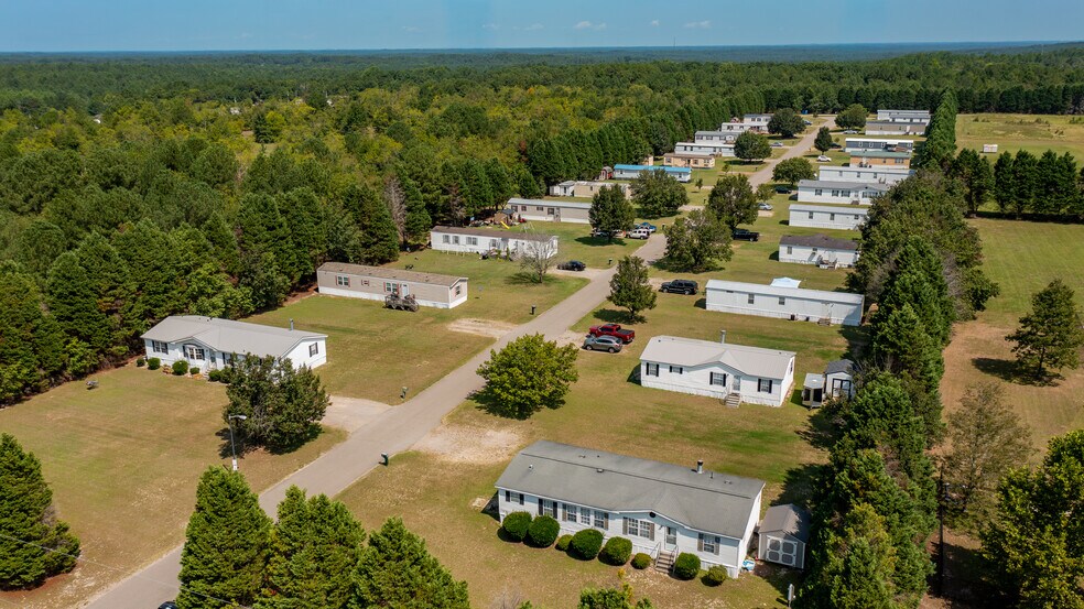 More Photos Of 2247 NC-24, Cameron Multifamily For Sale