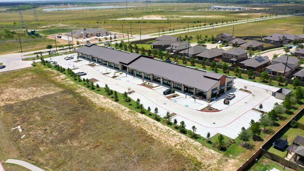 More Photos Of 6845 Peek Rd, Katy Storefront Retail Office For Lease