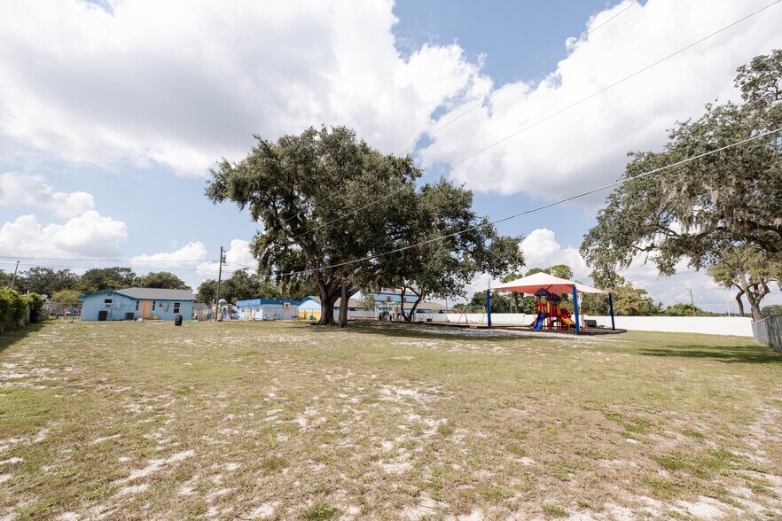 More Photos Of 217 N Kirkman Rd, Orlando Office For Sale