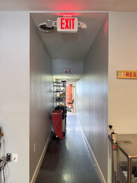 More Photos Of 57 E Main St, Walla Walla Restaurant For Lease