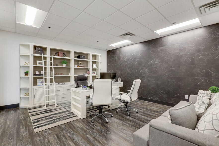 More Photos Of 4187 S Pecos Rd, Las Vegas Medical For Sale
