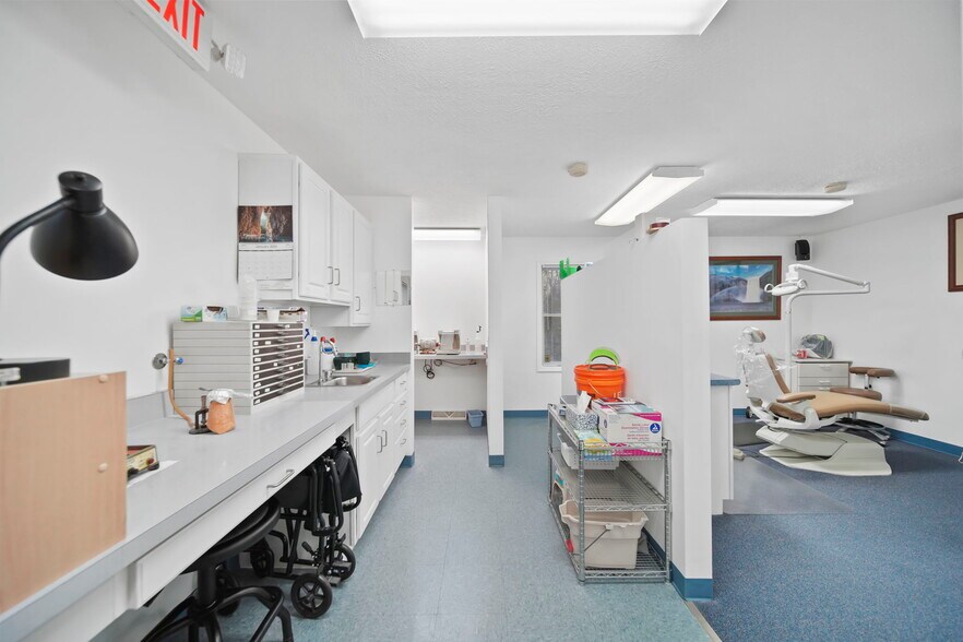 More Photos Of 3165 County Farm Rd, Jackson Medical For Sale