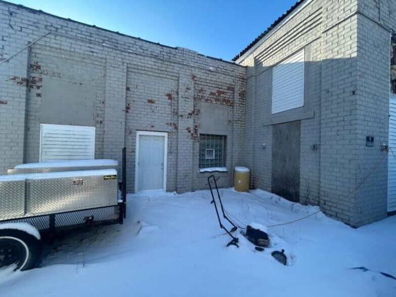 More Photos Of 6149 Cleveland St, Merrillville Industrial For Sale