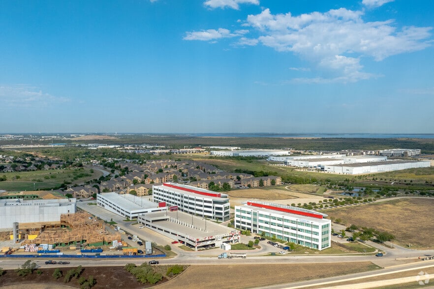 More Photos Of 1961 SH 121, Lewisville Unknown For Lease