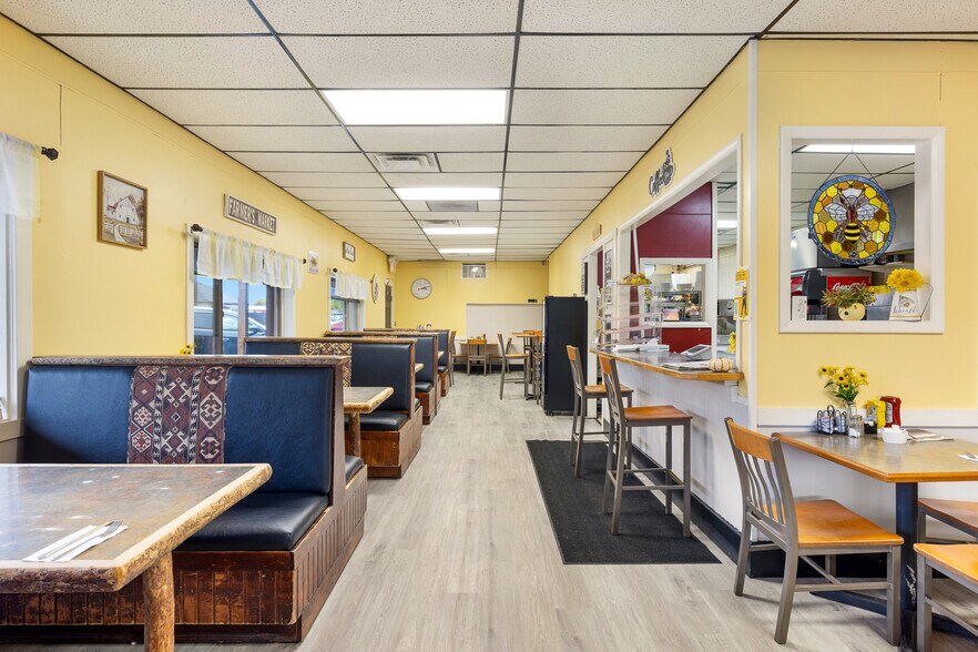 More Photos Of 24 Main st, Three Forks General Retail For Sale