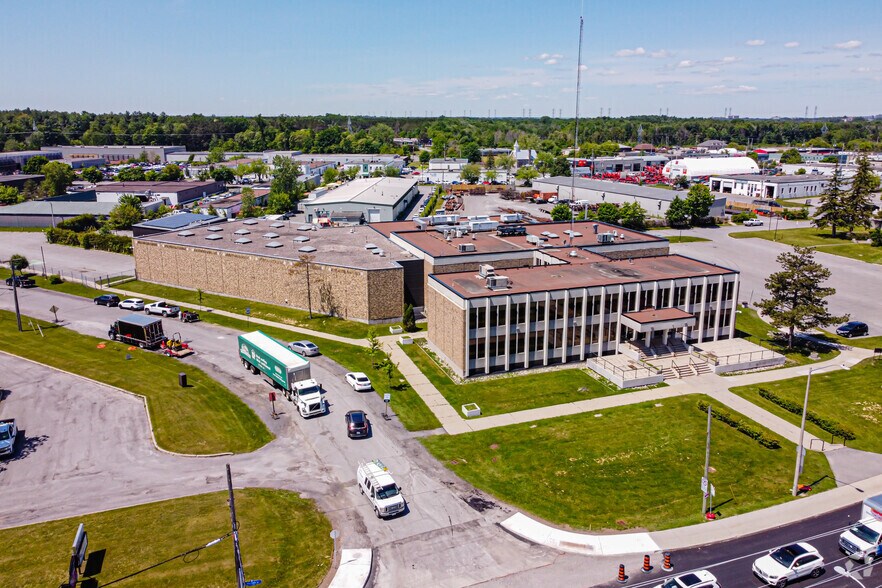 More Photos Of 1970 Merivale Rd, Ottawa Flex For Lease