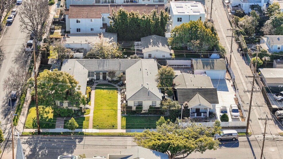 More Photos Of 1824 Michigan Ave, Santa Monica Apartments For Sale