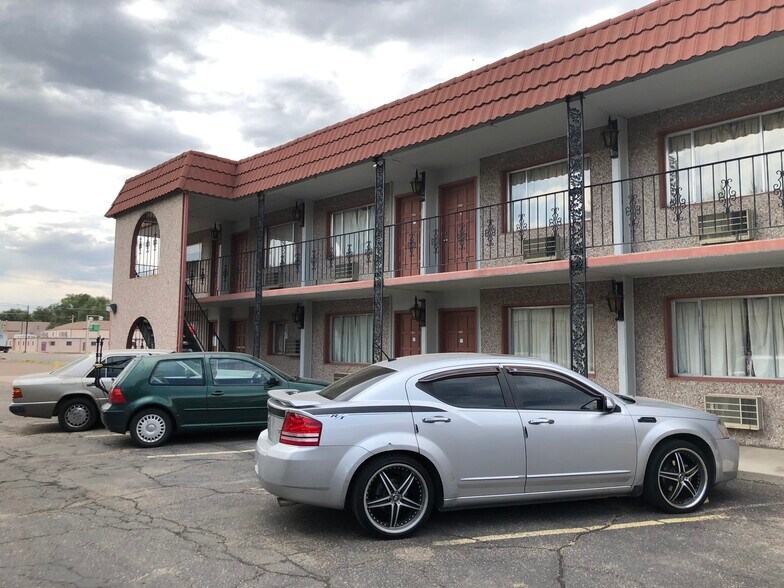 More Photos Of 1321 Elm Ave, Rocky Ford Hotel For Sale