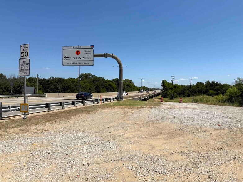 More Photos Of 502 Swisher Rd, Lake Dallas Land For Lease