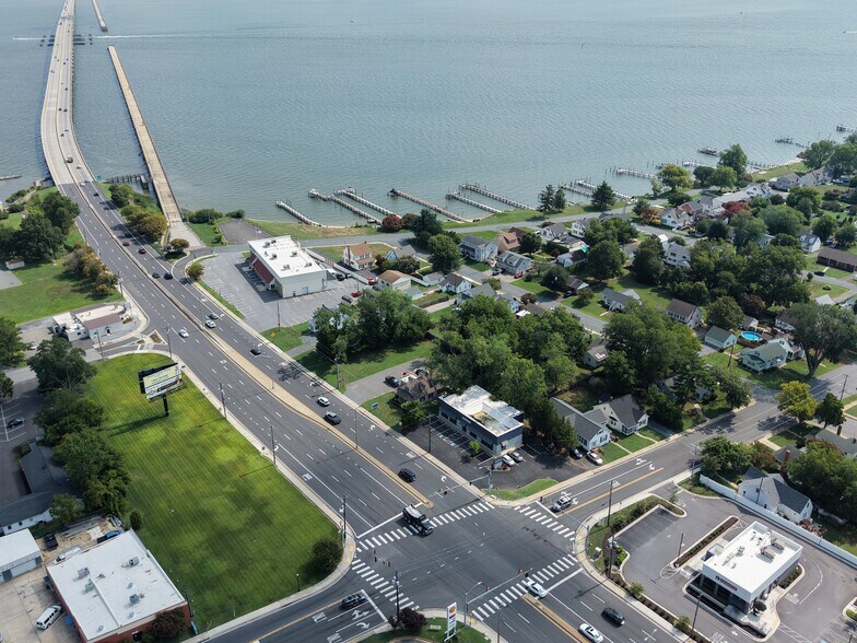 More Photos Of 203 Sunburst Hwy, Cambridge Office For Sale